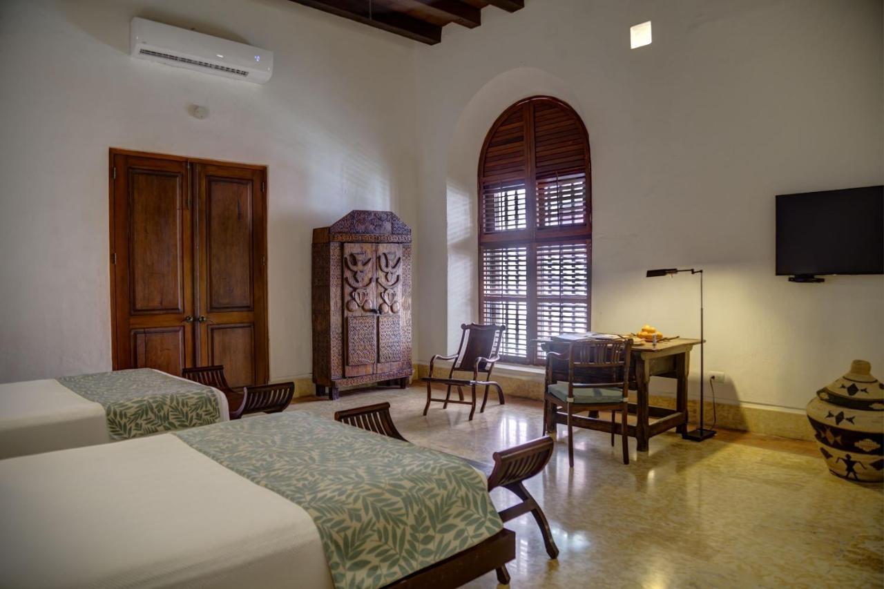 Hotel Quadrifolio Cartagena Exterior photo