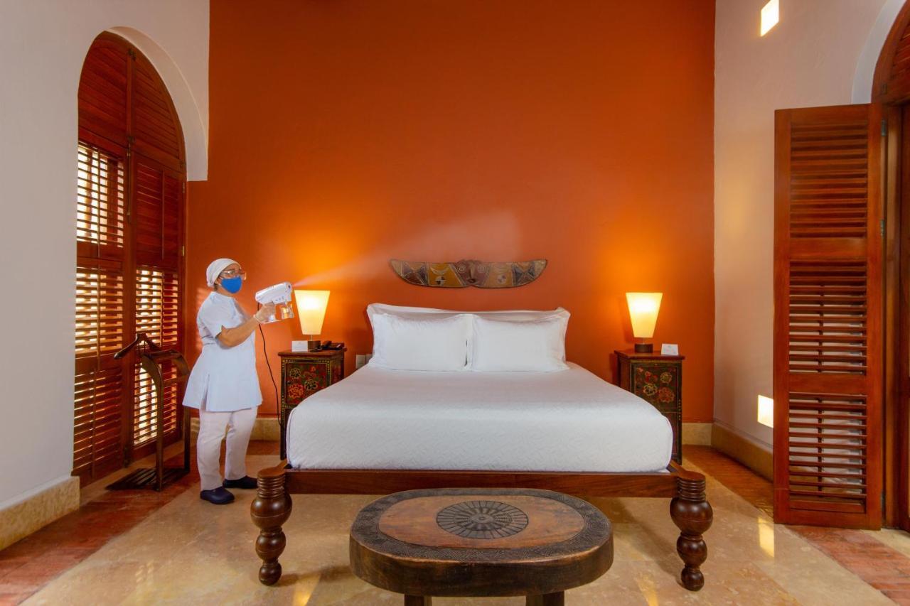 Hotel Quadrifolio Cartagena Exterior photo